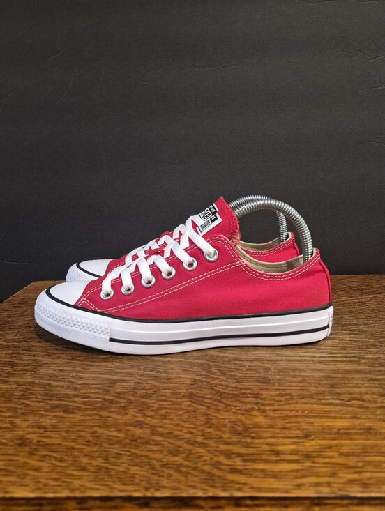 Converse Shoes - Converse Chuck Taylor All Star Low Top Sneakers Size US 7.5